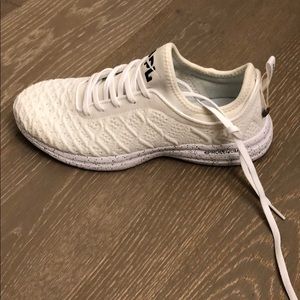 COPY - APL Techloom Phantom White